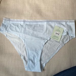 FREE w/ bundle Tommy John air underwear XL